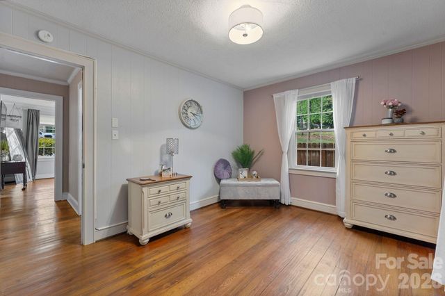 1014 Bramblewood Court NE, Lenoir, NC 28645