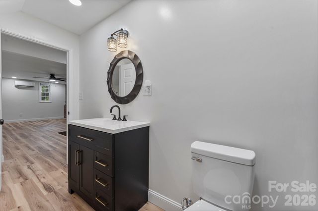 1014 Bramblewood Court NE, Lenoir, NC 28645