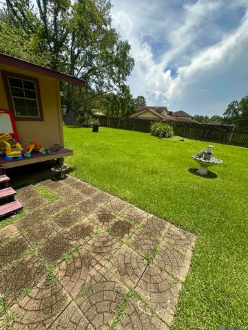 1706 Stanocola Dr, Baton Rouge, LA 70807