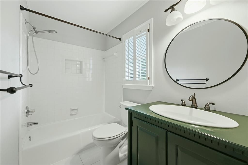 Image 31 of property listing at 1122 Club Trace NE, Atlanta, GA 30319