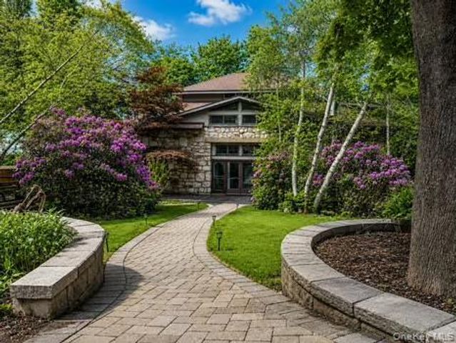 10 Little Road, Wurtsboro, NY 12790