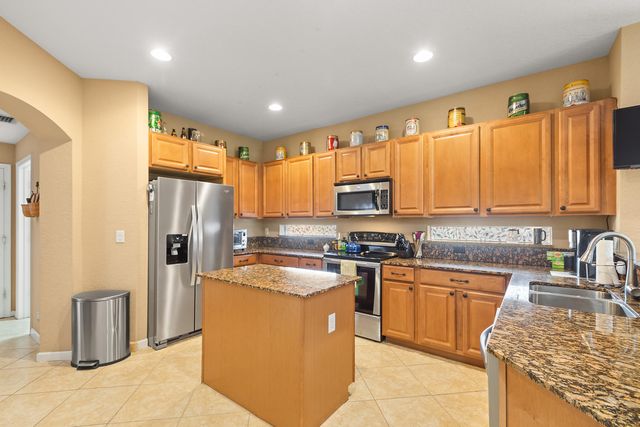 5962 SW Bald Eagle Drive, Palm City, FL 34990