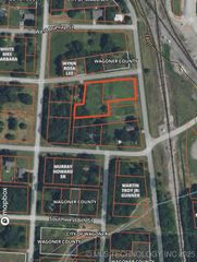 SW 4th Street, Wagoner, OK 74467