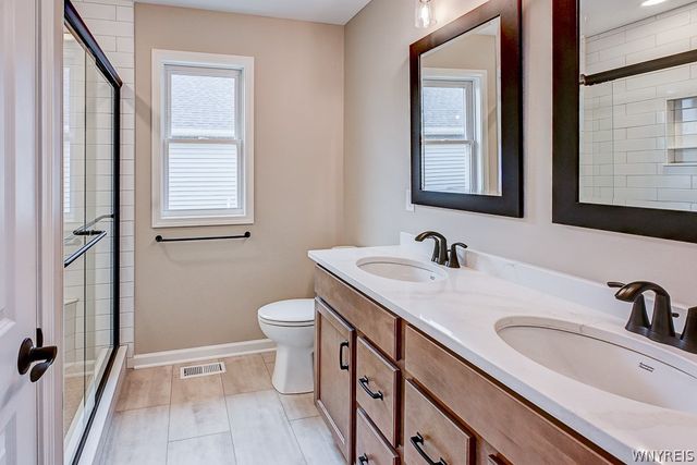 6687 Curtis Court, Lockport Town, NY 14094