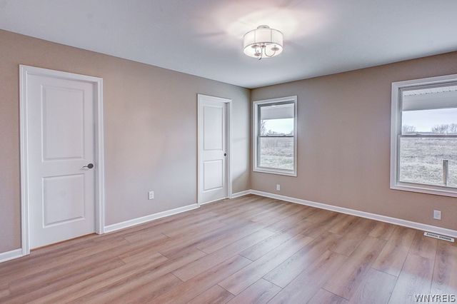 6687 Curtis Court, Lockport Town, NY 14094