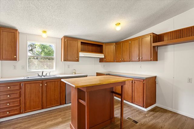896 S County Road 283, Stephenville, TX 76401