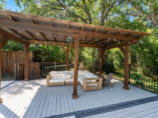 900 Westbrook Drive, Plano, TX 75075