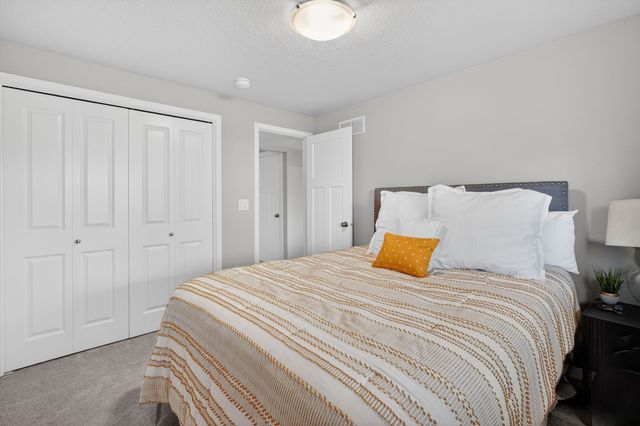 2508 SE Integra Avenue, West Des Moines, IA 50265