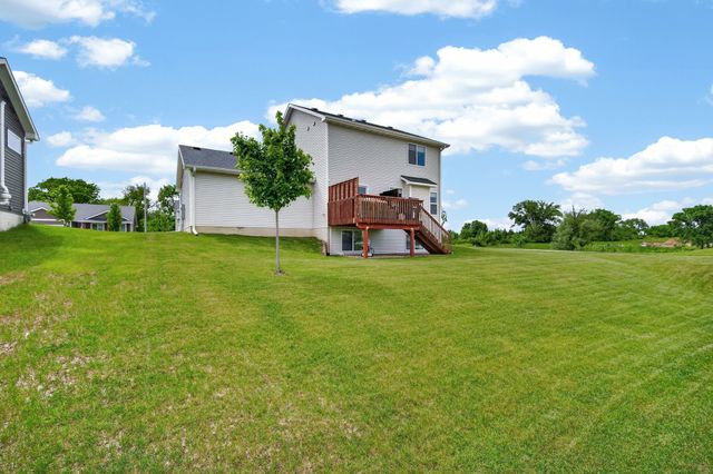 2508 SE Integra Avenue, West Des Moines, IA 50265