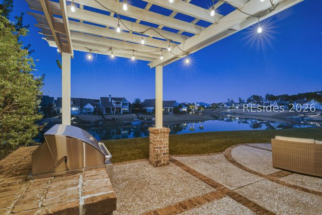 136 Flatwater Dr, Bluffton, SC 29910