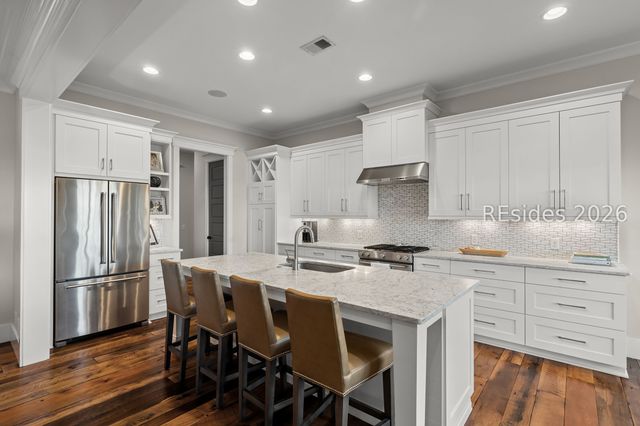 136 Flatwater Dr, Bluffton, SC 29910