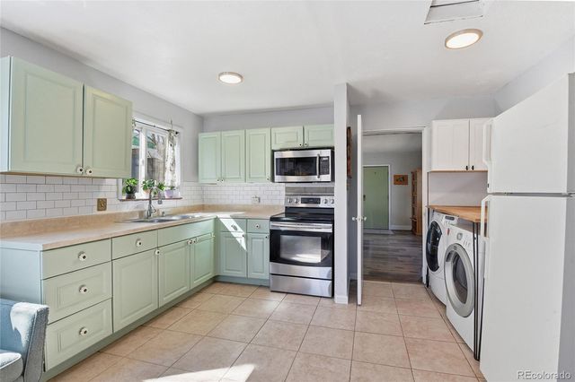 3545 N Adams Street, Denver, CO 80205