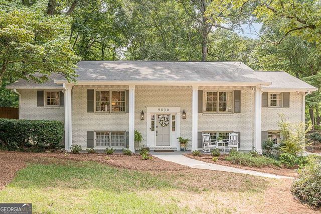 9830 La View Circle, Roswell, GA 30075