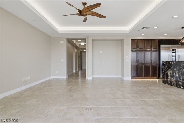 9207 Tesoras Drive 401, Las Vegas, NV 89144