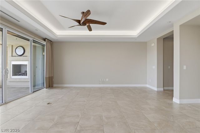 9207 Tesoras Drive 401, Las Vegas, NV 89144