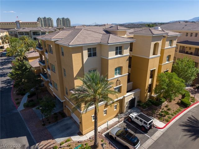 9207 Tesoras Drive 401, Las Vegas, NV 89144