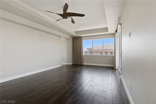 9207 Tesoras Drive 401, Las Vegas, NV 89144