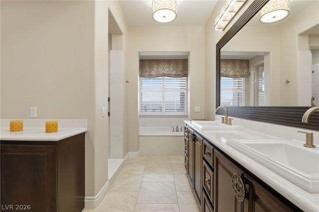 9207 Tesoras Drive 401, Las Vegas, NV 89144