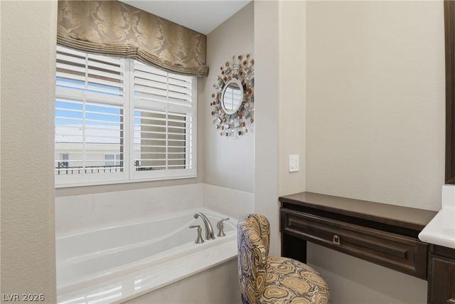 9207 Tesoras Drive 401, Las Vegas, NV 89144