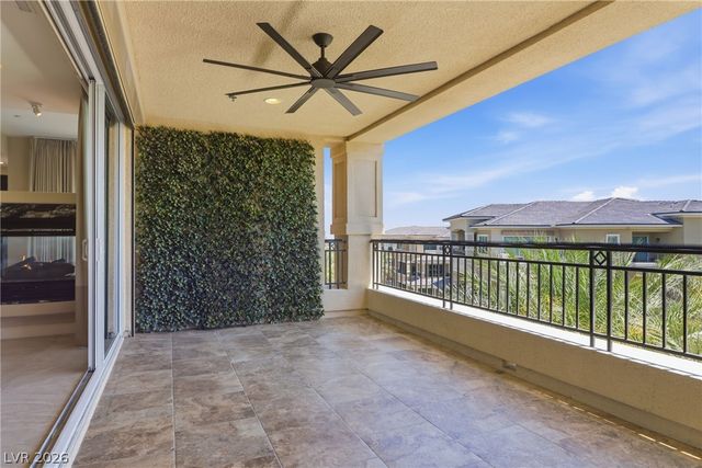 9207 Tesoras Drive 401, Las Vegas, NV 89144