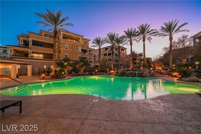 9207 Tesoras Drive 401, Las Vegas, NV 89144