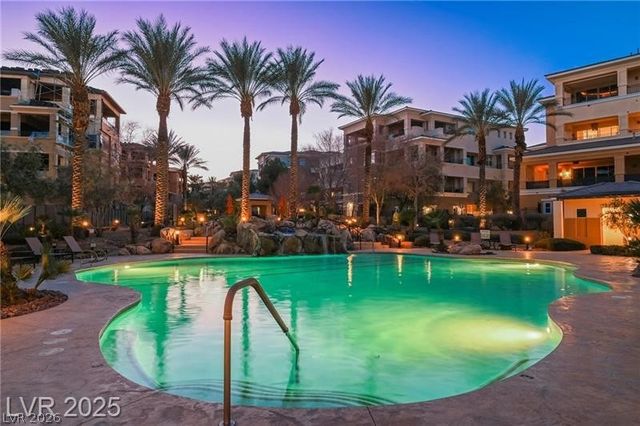 9207 Tesoras Drive 401, Las Vegas, NV 89144