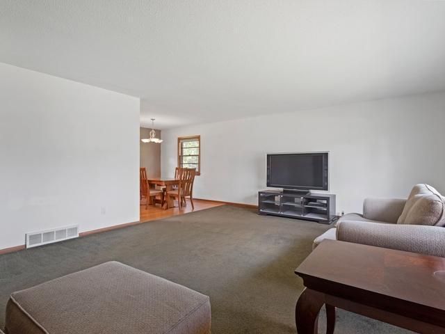 3212 Bunker Lake Boulevard NE, Ham Lake, MN 55304