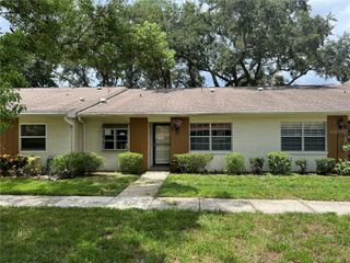 2297 LARK CIRCLE E C, Palm Harbor, FL 34684