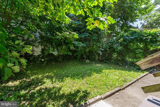 927 BELMONT AVE, Philadelphia, PA 19104