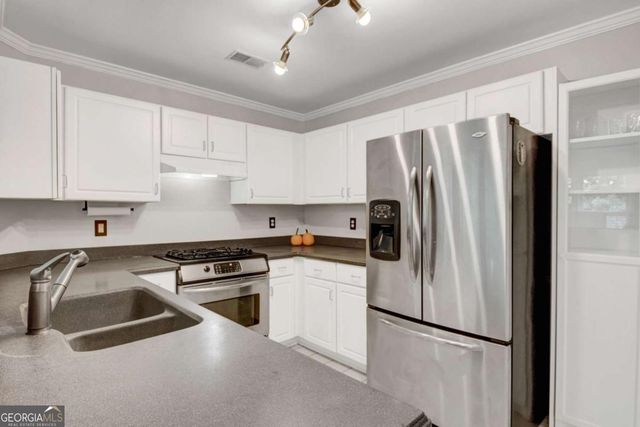 612 Sweet Stream Way, Lawrenceville, GA 30044