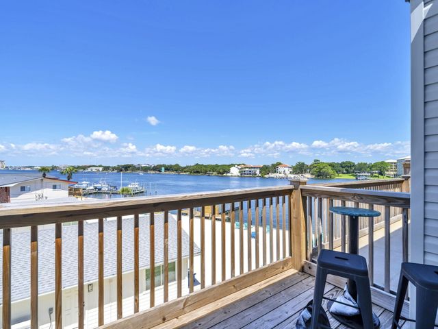 330 Bluefish Drive, 237, Fort Walton Beach, FL 32548