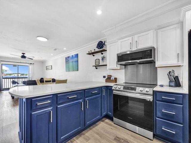 330 Bluefish Drive, 237, Fort Walton Beach, FL 32548