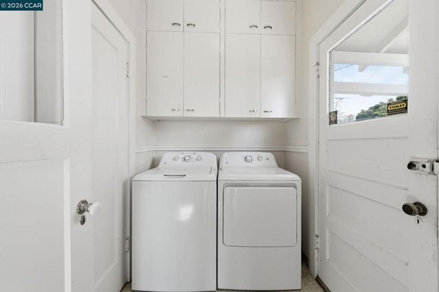 722 Palmera Ct, Alameda, CA 94501