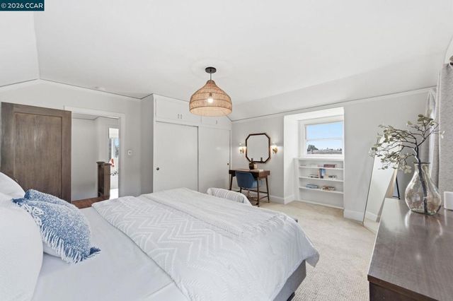 722 Palmera Ct, Alameda, CA 94501
