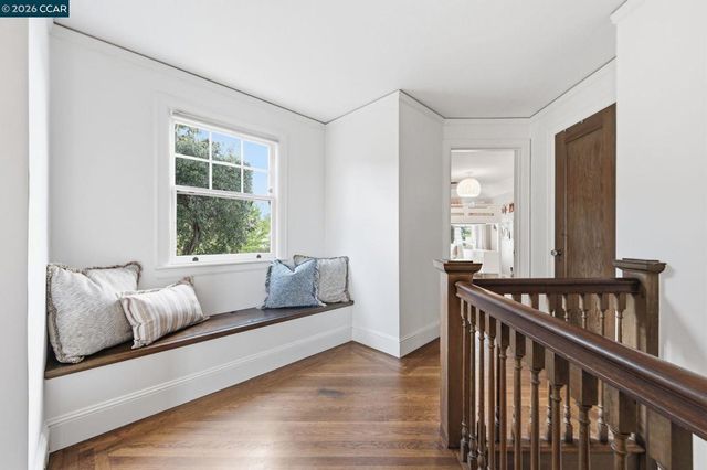 722 Palmera Ct, Alameda, CA 94501