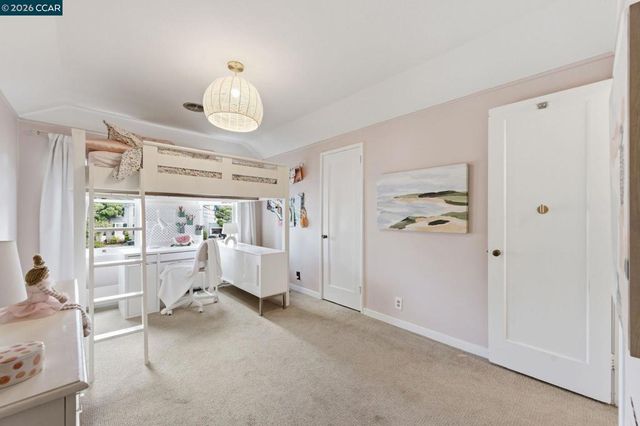 722 Palmera Ct, Alameda, CA 94501