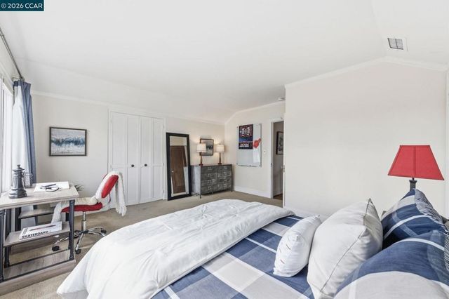722 Palmera Ct, Alameda, CA 94501