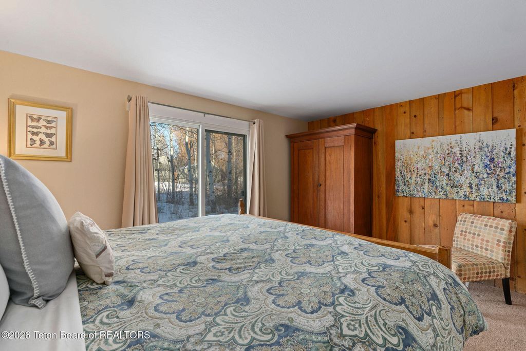 3945 S LAKE CREEK Drive C-4, Wilson, WY 83014 photo 10