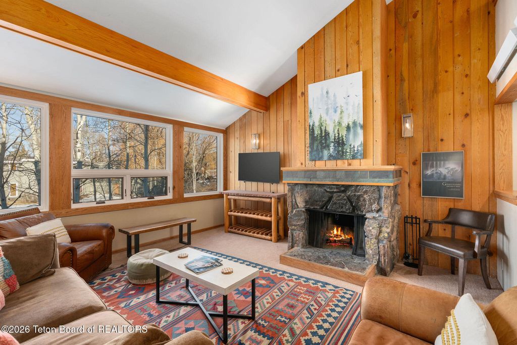 3945 S LAKE CREEK Drive C-4, Wilson, WY 83014 photo 2