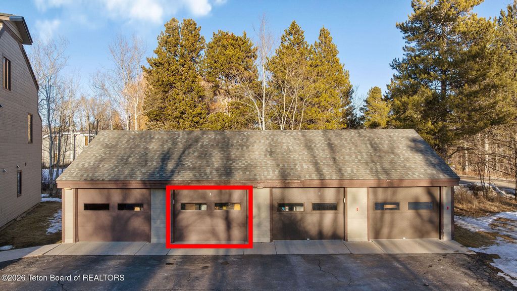 3945 S LAKE CREEK Drive C-4, Wilson, WY 83014 photo 33