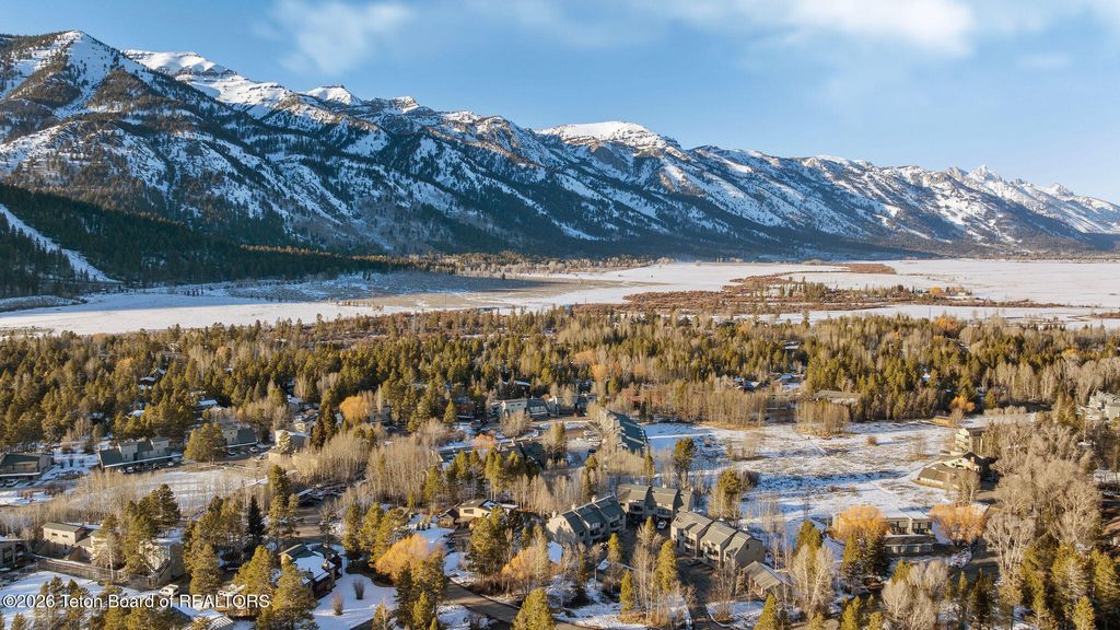 3945 S LAKE CREEK Drive C-4, Wilson, WY 83014 photo 36