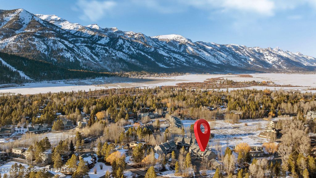 3945 S LAKE CREEK Drive C-4, Wilson, WY 83014 photo 37