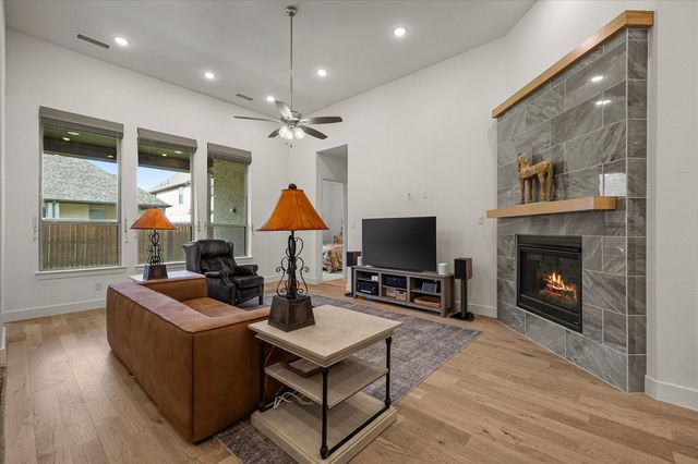 541 Petrel Drive, Rockwall, TX 75087