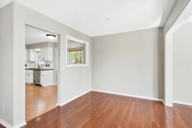 9803 Kirkwood Lane N, Maple Grove, MN 55369