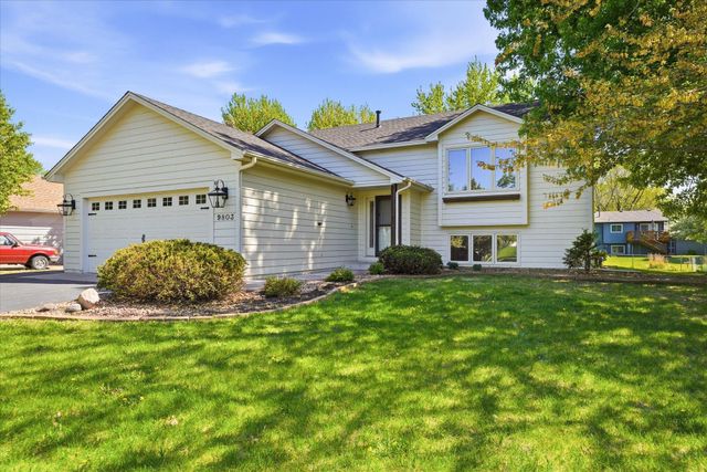 9803 Kirkwood Lane N, Maple Grove, MN 55369