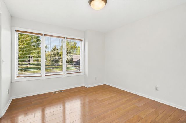 9803 Kirkwood Lane N, Maple Grove, MN 55369