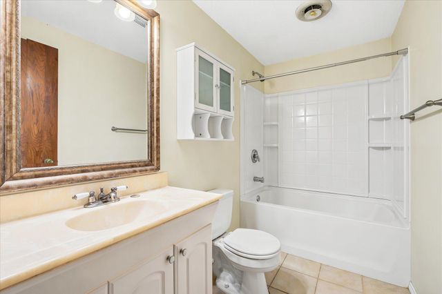 9803 Kirkwood Lane N, Maple Grove, MN 55369