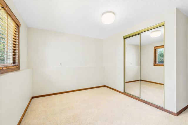 9803 Kirkwood Lane N, Maple Grove, MN 55369