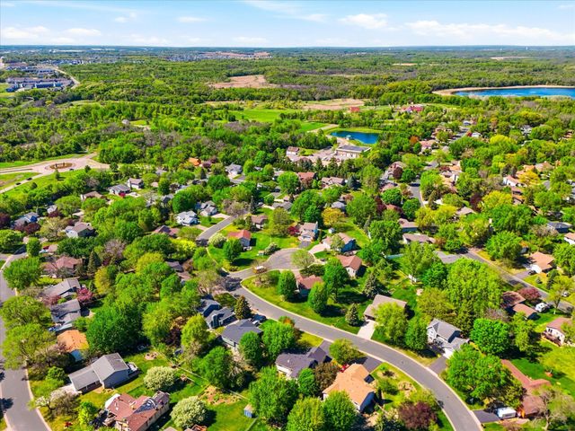 9803 Kirkwood Lane N, Maple Grove, MN 55369