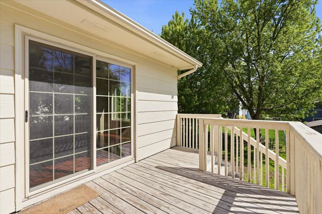 9803 Kirkwood Lane N, Maple Grove, MN 55369